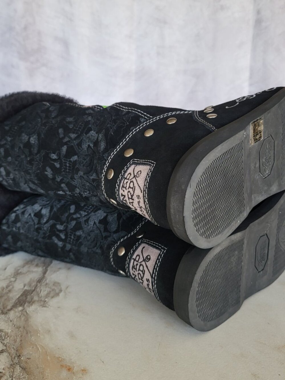 Ed Hardy Faux Fur Snow Boots Black Women's Size 6 - Picture 12 of 15